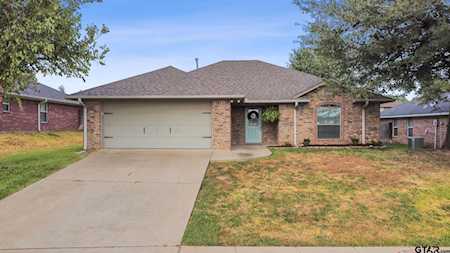 19048 Gainesway Dr. Flint, TX 75762