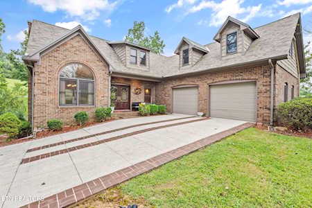 108 Oak Trace Ln LaFollette, TN 37766