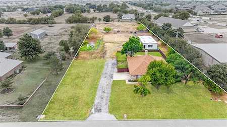 108 Berry Drive Haslet, TX 76052