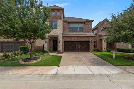 3916 N Brookridge Court Bedford, TX 76021