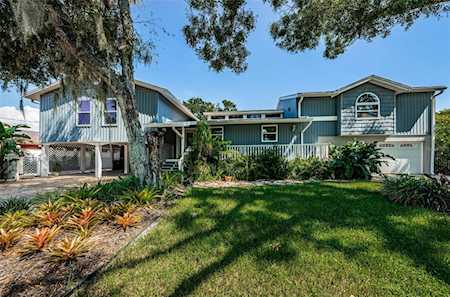 1306 Flotilla Dr Holiday, FL 34690