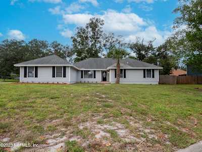 2327 Stonebridge DR Orange Park, FL 32065