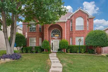 2221 Cimmaron Drive Plano, TX 75025