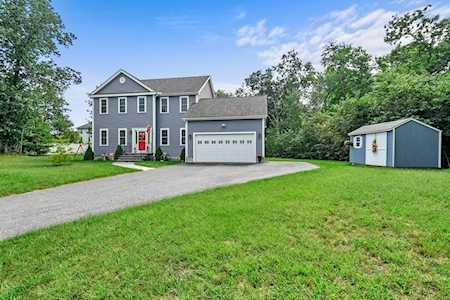 6 Kieronski Court Uxbridge, MA 01569