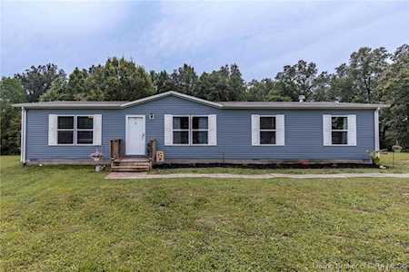 1038 S Wooded Fields Rd Hardinsburg, IN 47125