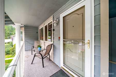 8319 Cirque Dr W #3 University Place, WA 98467