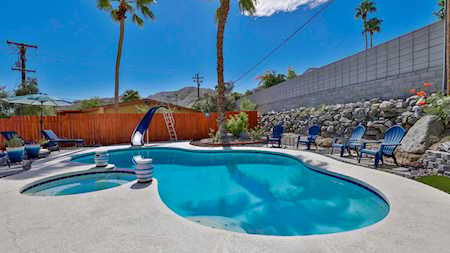 39030 Paradise Way Cathedral City, CA 92234