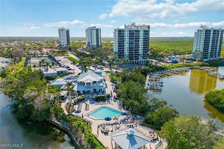 430 Cove Tower Dr #201 Naples, FL 34110