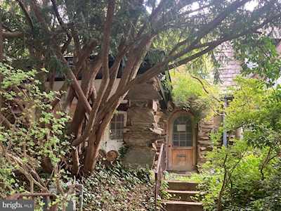 174 Edgehill Rd Bala Cynwyd, PA 19004