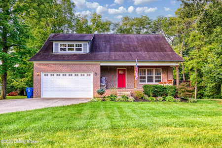 8506 W Brookside Dr Pewee Valley, KY 40056