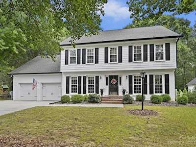 10129 Hanover Glen Rd Charlotte, NC 28210