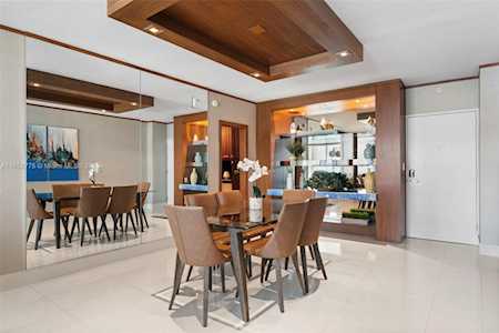 4001 S Ocean Dr #5F Hollywood, FL 33019