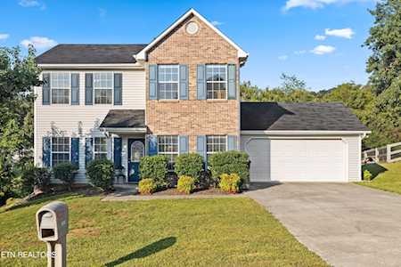 8205 Huntsman Ct Powell, TN 37849