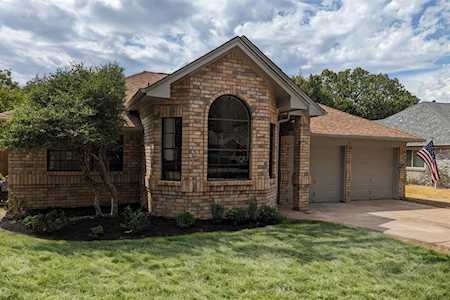 16320 Spotted Eagle DR Leander, TX 78641