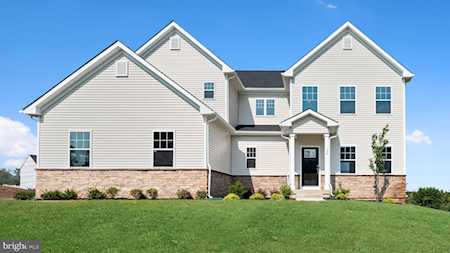 209 Goldleaf Dr E Middletown, DE 19709