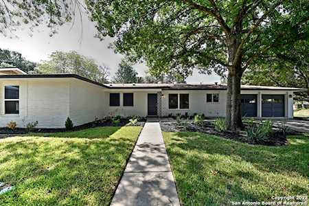 1022 Grey Oak Dr San Antonio, TX 78213