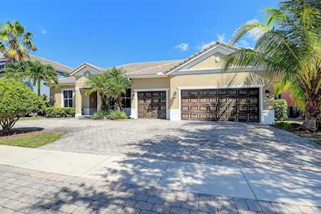 9521 Sedgewood Drive Lake Worth, FL 33467