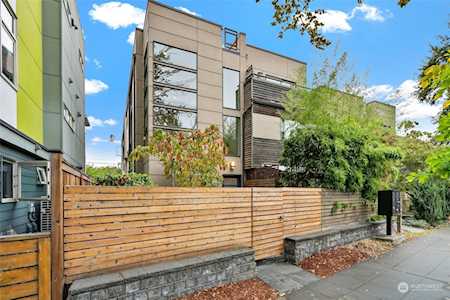 3038 Beacon Ave S Seattle, WA 98144
