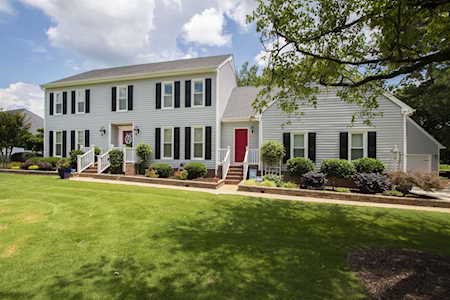7105 Niblick Court Fuquay Varina, NC 27526