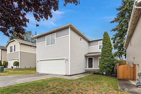 15525 40th Dr SE Bothell, WA 98012