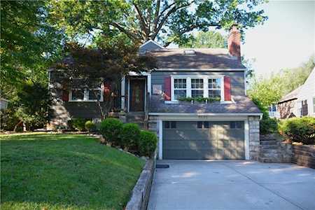 5636 Roeland Dr Roeland Park, KS 66205