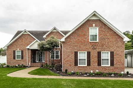 205 Applewood Dr White House, TN 37188