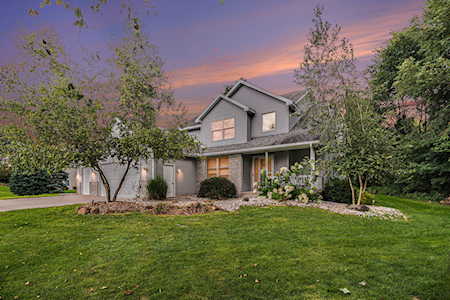 8700 Pleasant Meadows Dr NE Rockford, MI 49341
