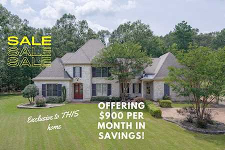 175 Alloway Cv Piperton, TN 38066