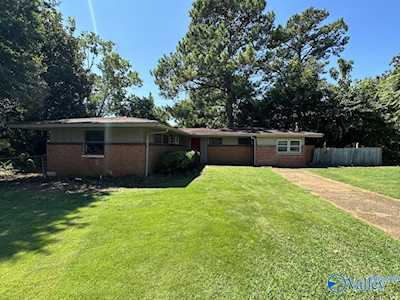 2800 SW Hillsboro Road Huntsville, AL 35805
