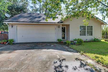 7641 Shindler DR Jacksonville, FL 32222