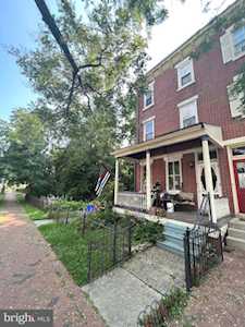 462 Locust Ave Burlington, NJ 08016