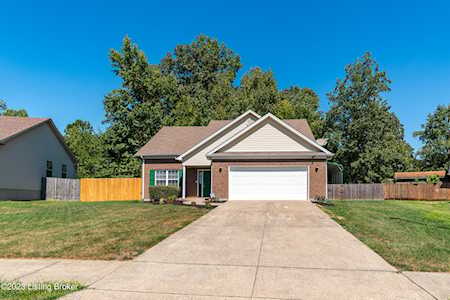 581 Shady Glen Cir Shepherdsville, KY 40165
