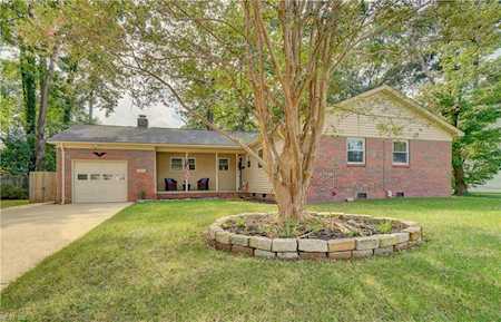 3537 Sea Gull Rd Virginia Beach, VA 23452
