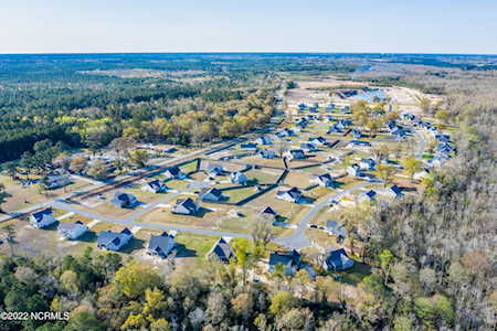 359 Bellows Ln Rocky Point, NC 28457