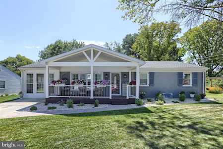 1002 Charles St Mechanicsburg, PA 17055