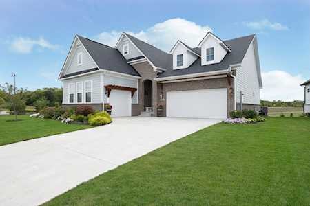 7243 Delmont Dr Carmel, IN 46033