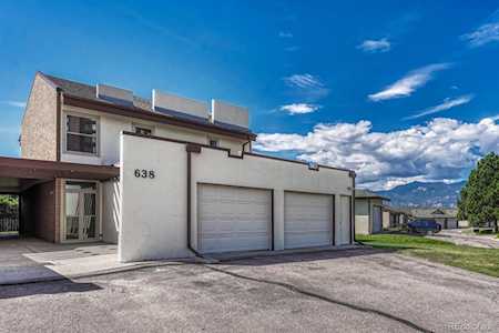 638 Lakewood Circle Colorado Springs, CO 80910