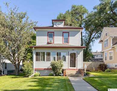 624 Oakland Dr Council Bluffs, IA 51503