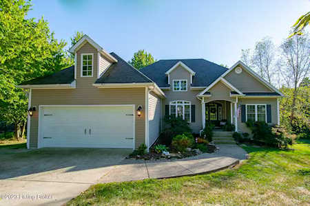 131 Willowbrook Ct Fisherville, KY 40023