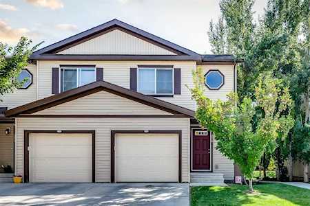 278 Copperpond Landing SE Calgary, AB T2Z 1G6