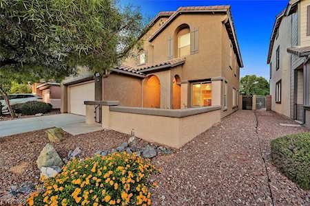 528 Lacabana Beach Dr Las Vegas, NV 89138