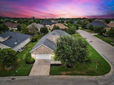 11300 Brandon Drive Denton, TX 76207