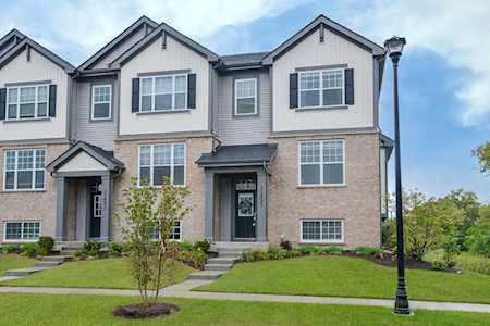 3s491 Barkley Ave Warrenville, IL 60563