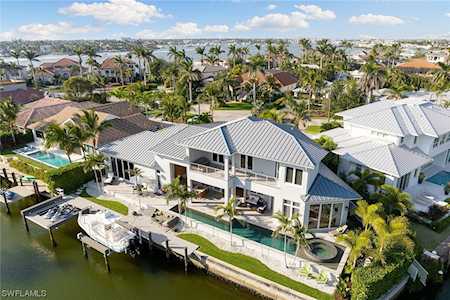 1266 Cobia Ct Naples, FL 34102