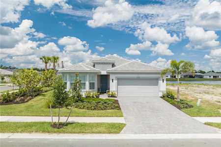 9978 Bright Water Dr Englewood, FL 34223