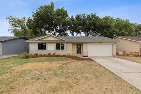 2521 Meadow Lark Lane Irving, TX 75060