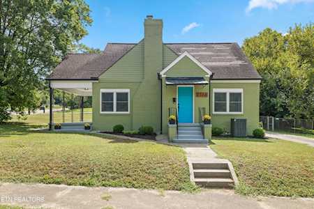 2772 Selma Ave Knoxville, TN 37914