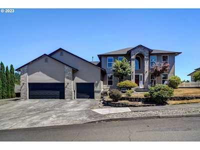 4602 SE Viewpoint DR Troutdale, OR 97060