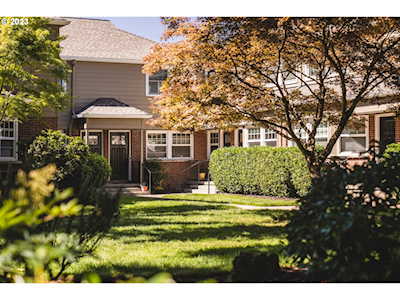 2555 NW Savier ST #14 Portland, OR 97210