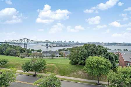 50 Boatswain's Way #502 Chelsea, MA 02150